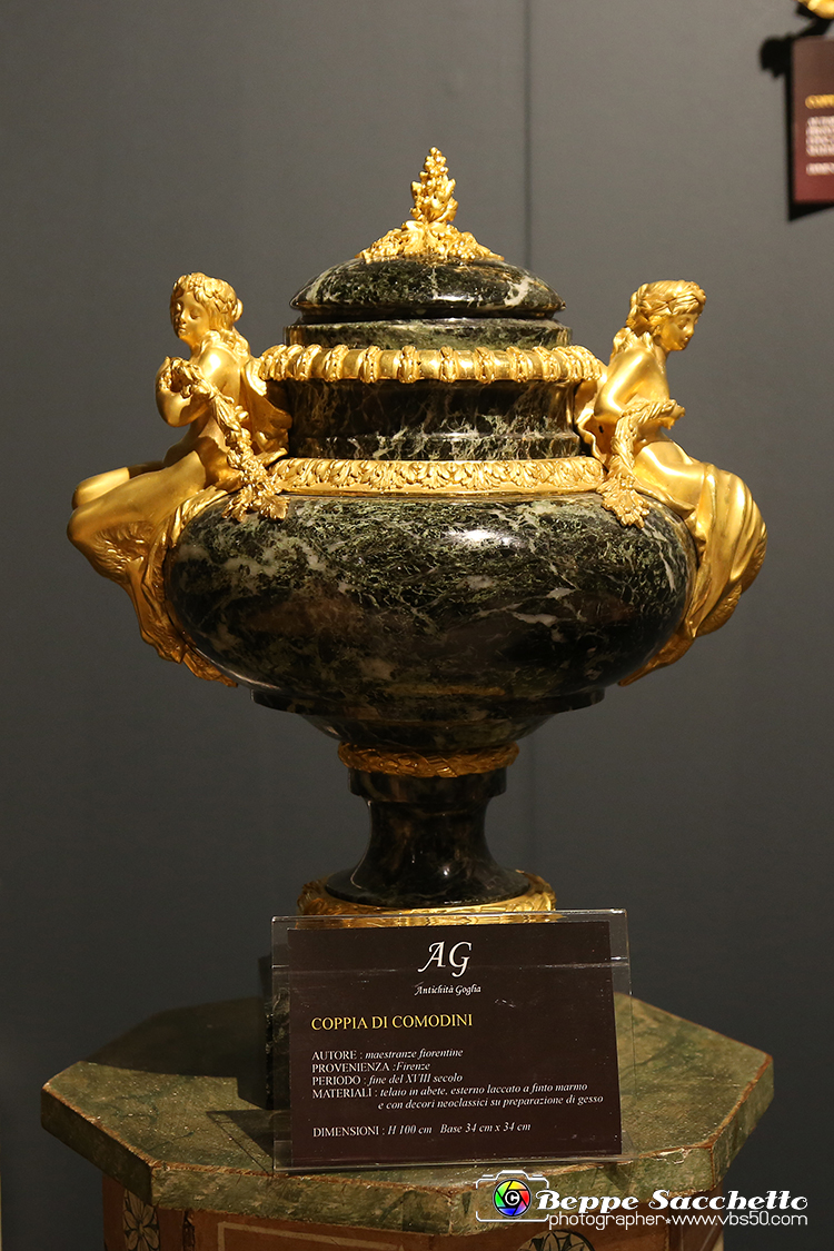 VBS_3621 - APART - Art & Antiques Fair.jpg